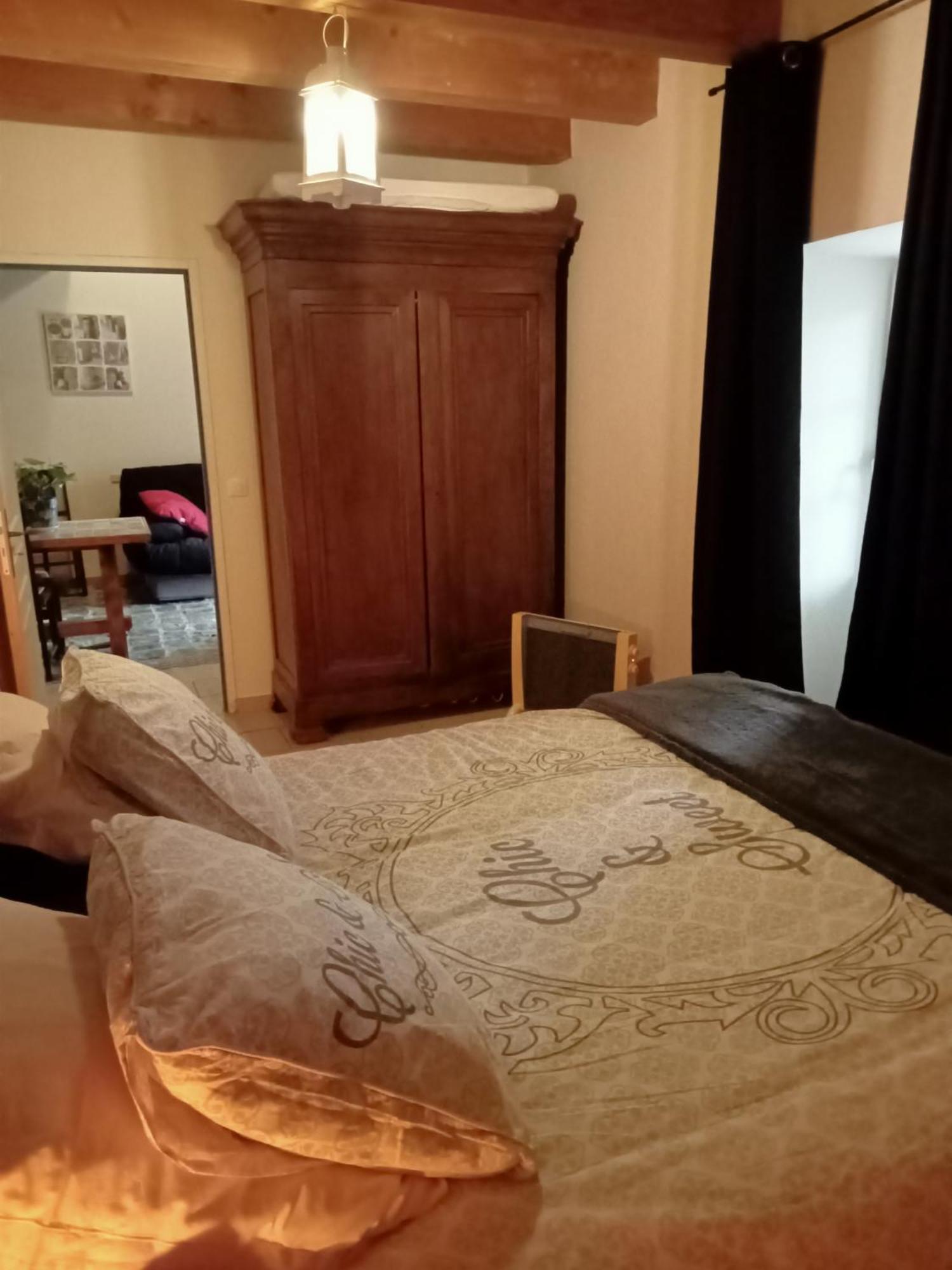 Bed and Breakfast La Dame Blanche Saint-Maurice-dʼIbie Exterior foto